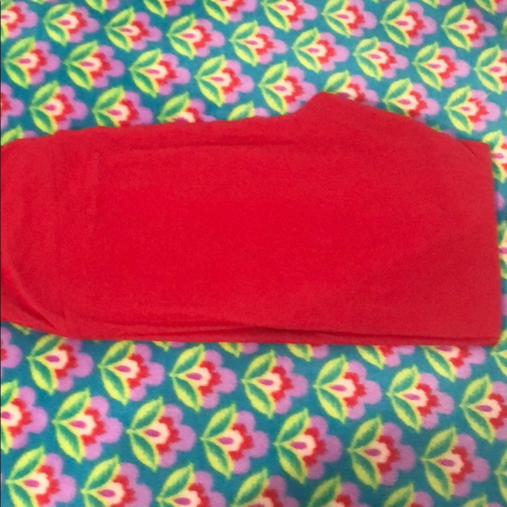 Red Lularoe leggings size TC